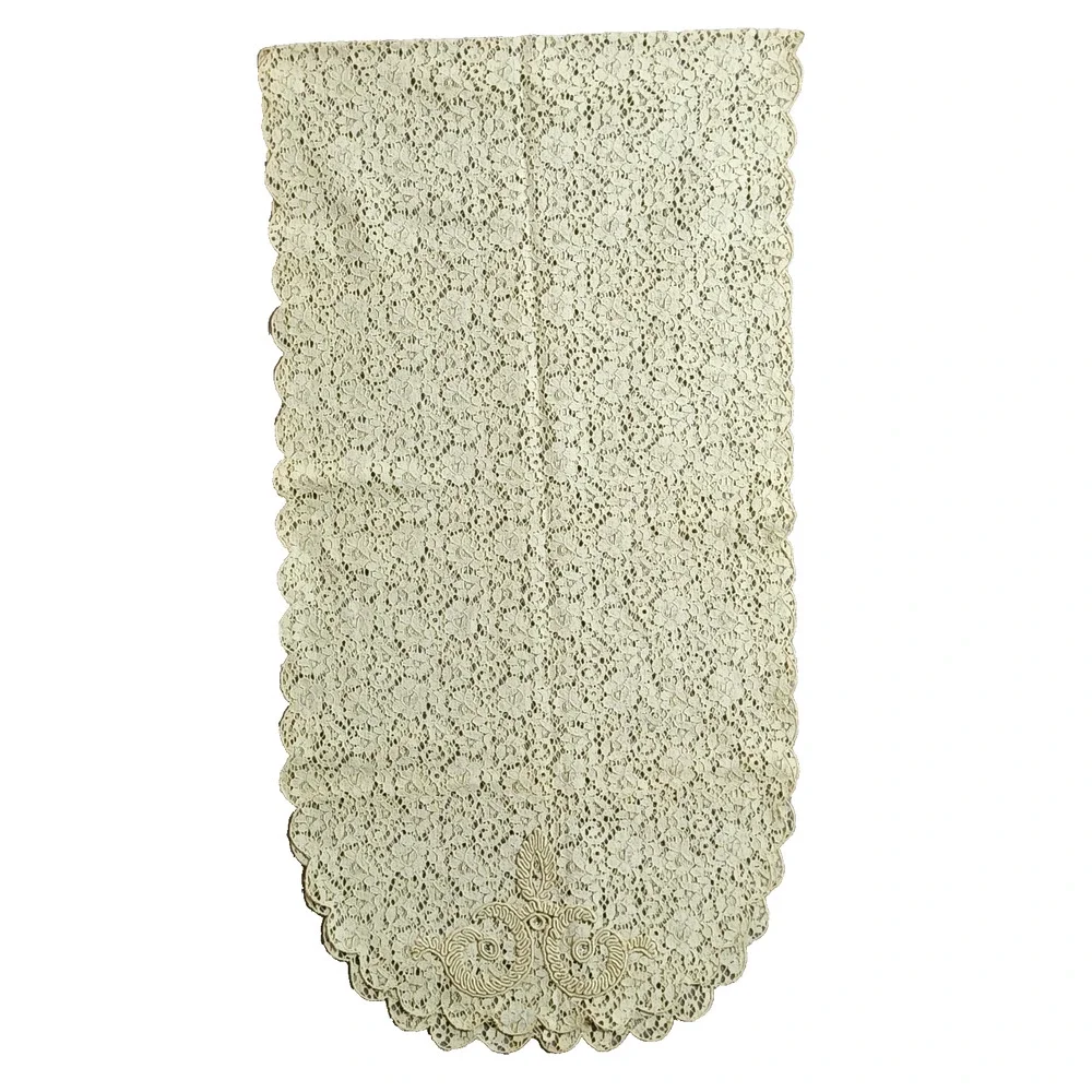 Vintage Lace Table Runner 68